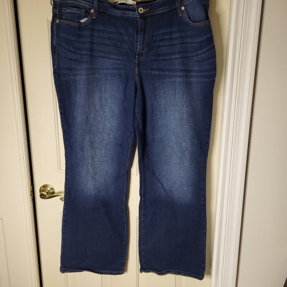 Levi's Bootcut Dark Blue Ladie's Jeans 24W